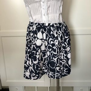 Land’s End Navy & White skirt Size M